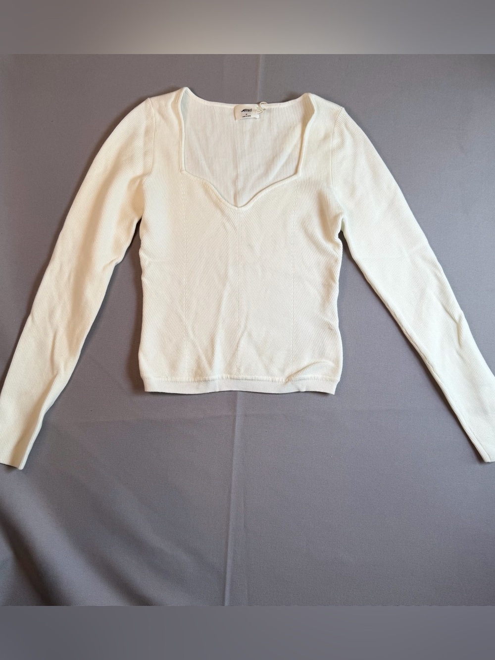 Aritzia Wilfred Women’s szM Sweetheart-Neckline Cream Rib Knit Long Sleeve Top